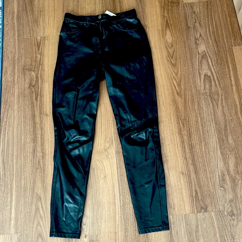 Aritizia Leather Leggings